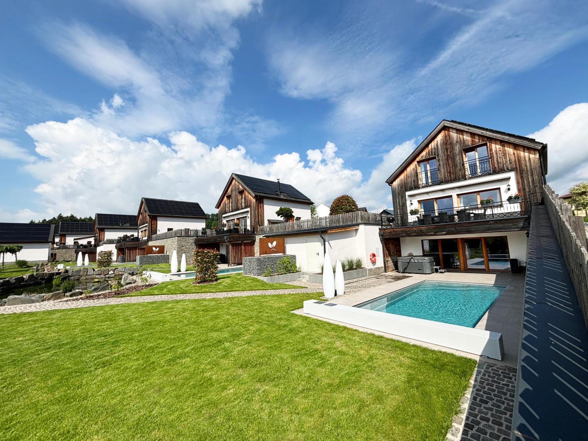 Chalets Petry Spa & Relax Bettel Extérieur photo