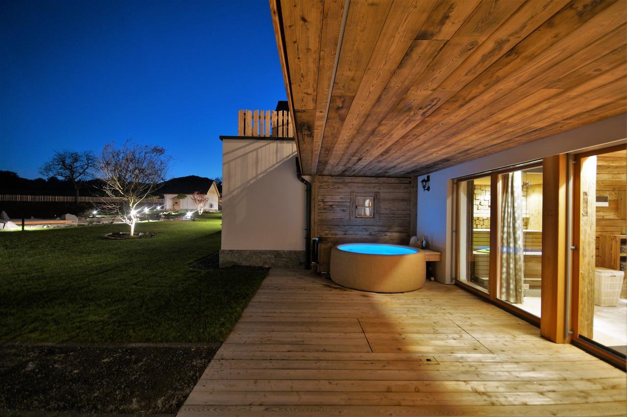 Chalets Petry Spa & Relax Bettel Extérieur photo